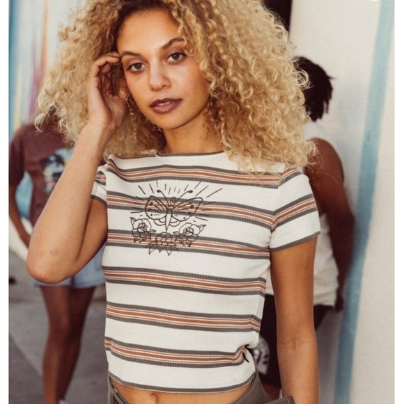 Tilly's Tops - Tillys Fivestar General Co Butterfly Graphic Cream striped rib crop top Size M